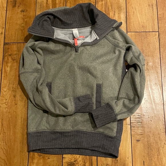 Herringbone sweater - Picture 1 of 3